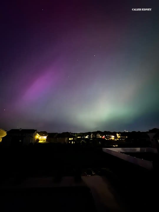 Friday’s Northern Lights captured in O’Fallon Illinois (Credt: Caleb Edney)
