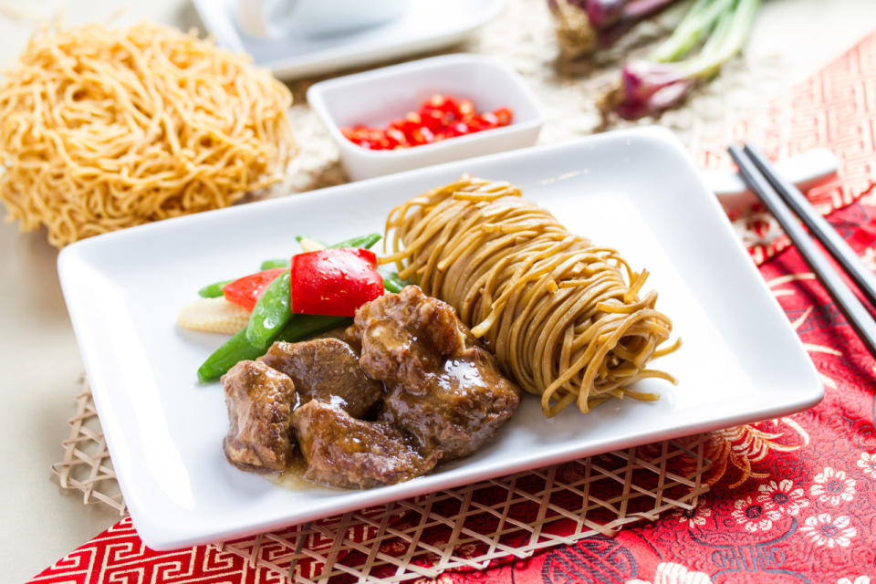 Beef brisket noodles and assorted vegetables