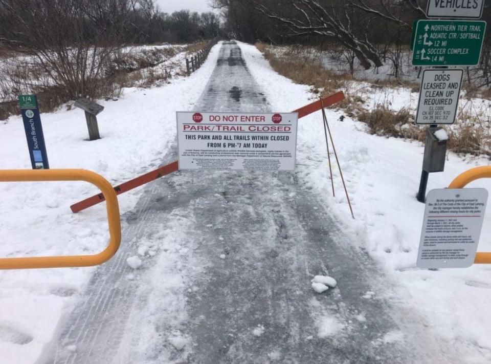 Park closure signs were posted in East Lansing during its deer removal that started Jan. 3, 2022.