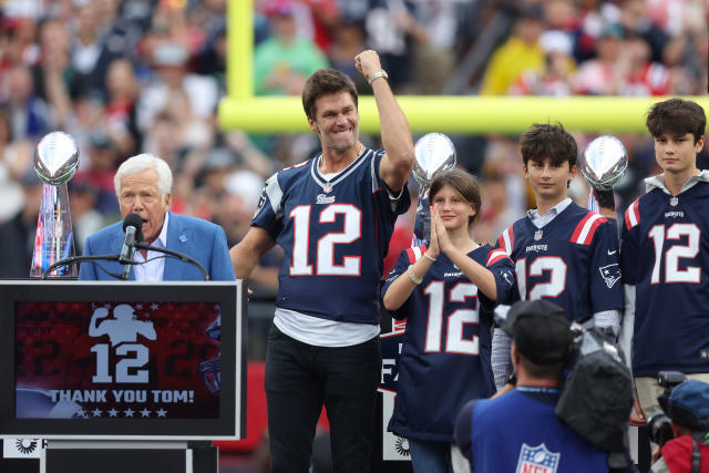 Tom Brady's 3 Kids Were By His Side During Special Patriots Ceremony - E!  Online