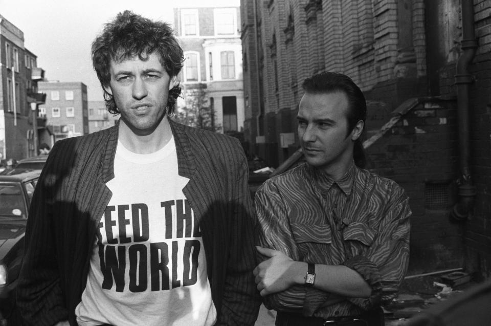 Bob Geldof and Midge Ure outside SARM Studios during the recording of “Do They Know It’s Christmas?” (Photo: Larry Ellis/Express Newspapers/Getty Images)