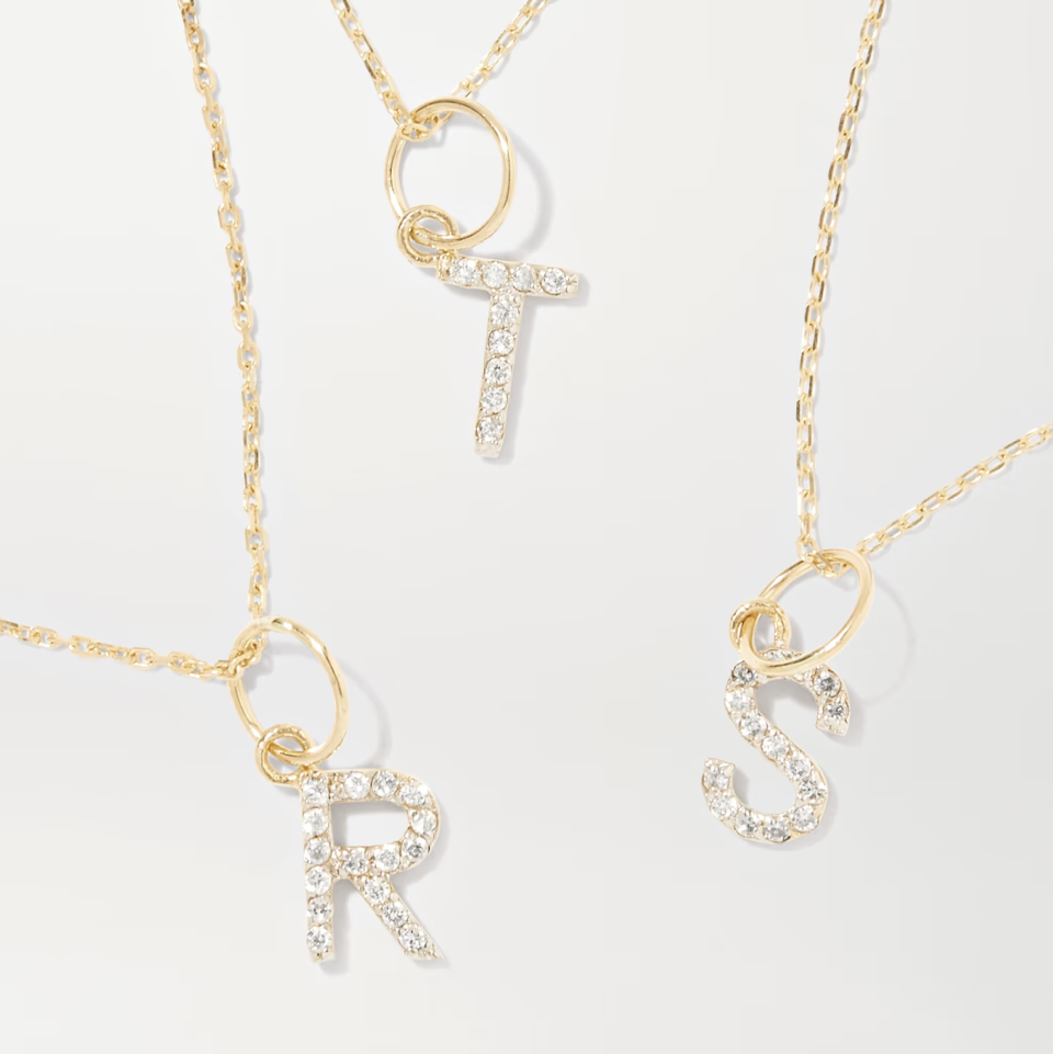 Mateo Initial 14-karat gold diamond necklace. (PHOTO: Net-A-Porter)