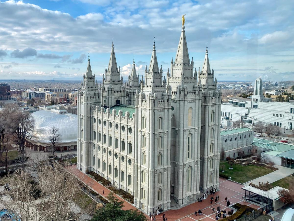 These are the top 10 holdings in the Mormon Church’s  billion stock portfolio.