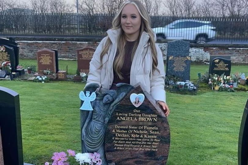 Kassie Armstrong, now 19, at her mother's grave