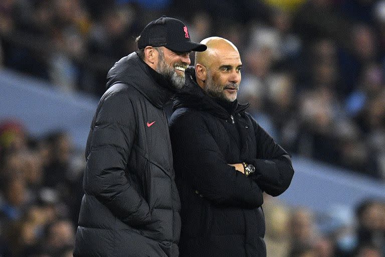 Jürgen Klopp y Pep Guardiola en el último enfrentamiento entre Liverpool y Manchester City