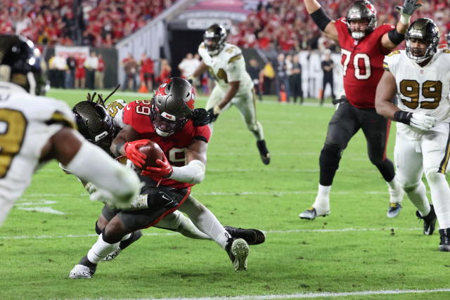 Falcons fail to build off win or take command of division