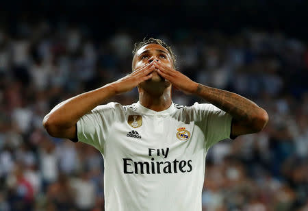 Foto del miércoles del delantero del Real Madrid Mariano celebrando tras marcar el tercer gol de su equipo ante la Roma. Sep 19, 2018. REUTERS/Juan Medina