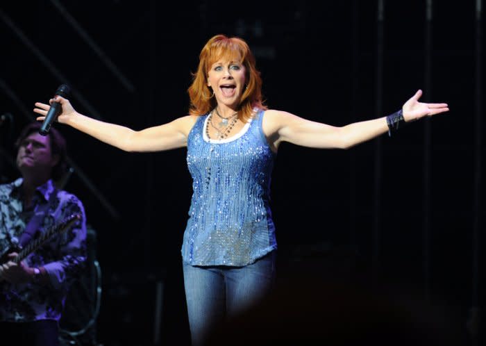 Reba McEntire: Country music, TV, awards