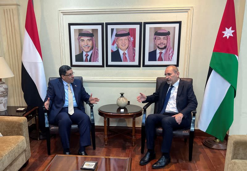 Jordanian Foreign Minister Ayman Safadi meets with Yemeni Foreign Minister Ahmed Awad Bin Mubarak in Amman