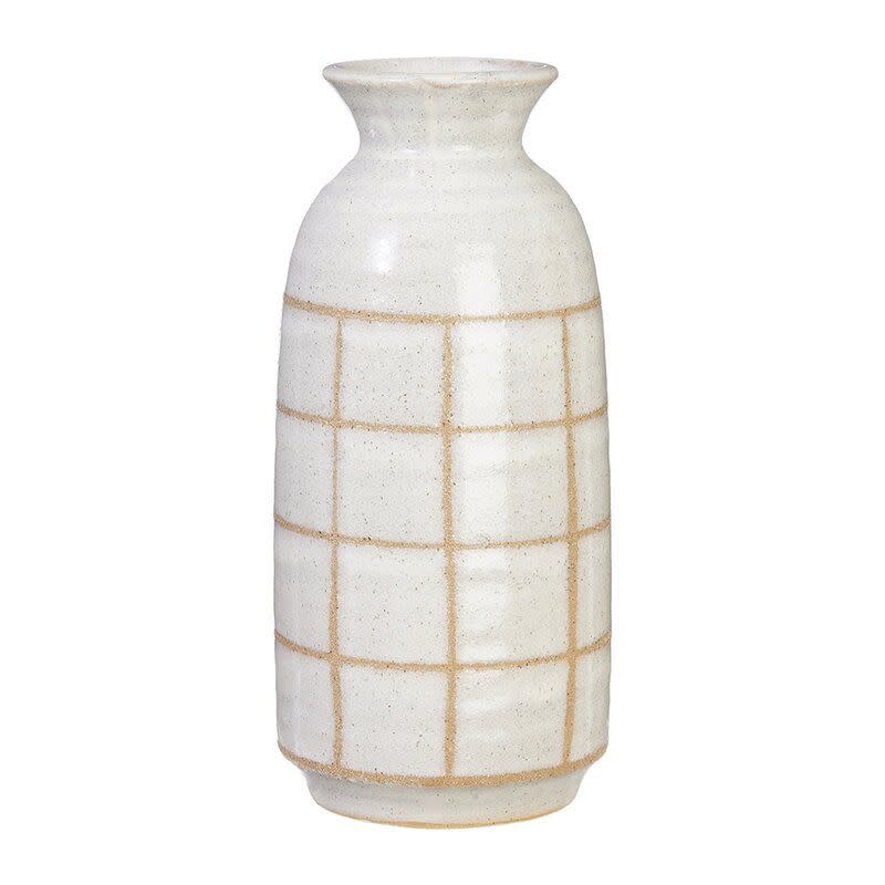 11) 10" H x 4.5" W x 4.5" D Thermopolis Ivory Ceramic Table Vase