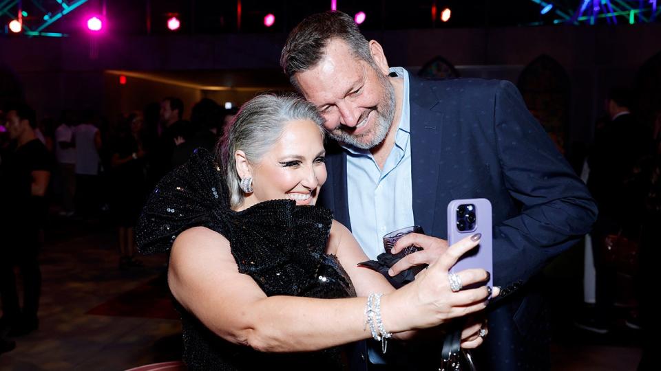 Ricki Lake takes a selfie with her husband