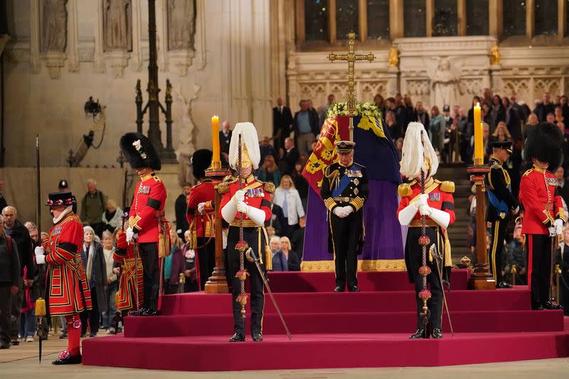 Britain mourns Queen Elizabeth