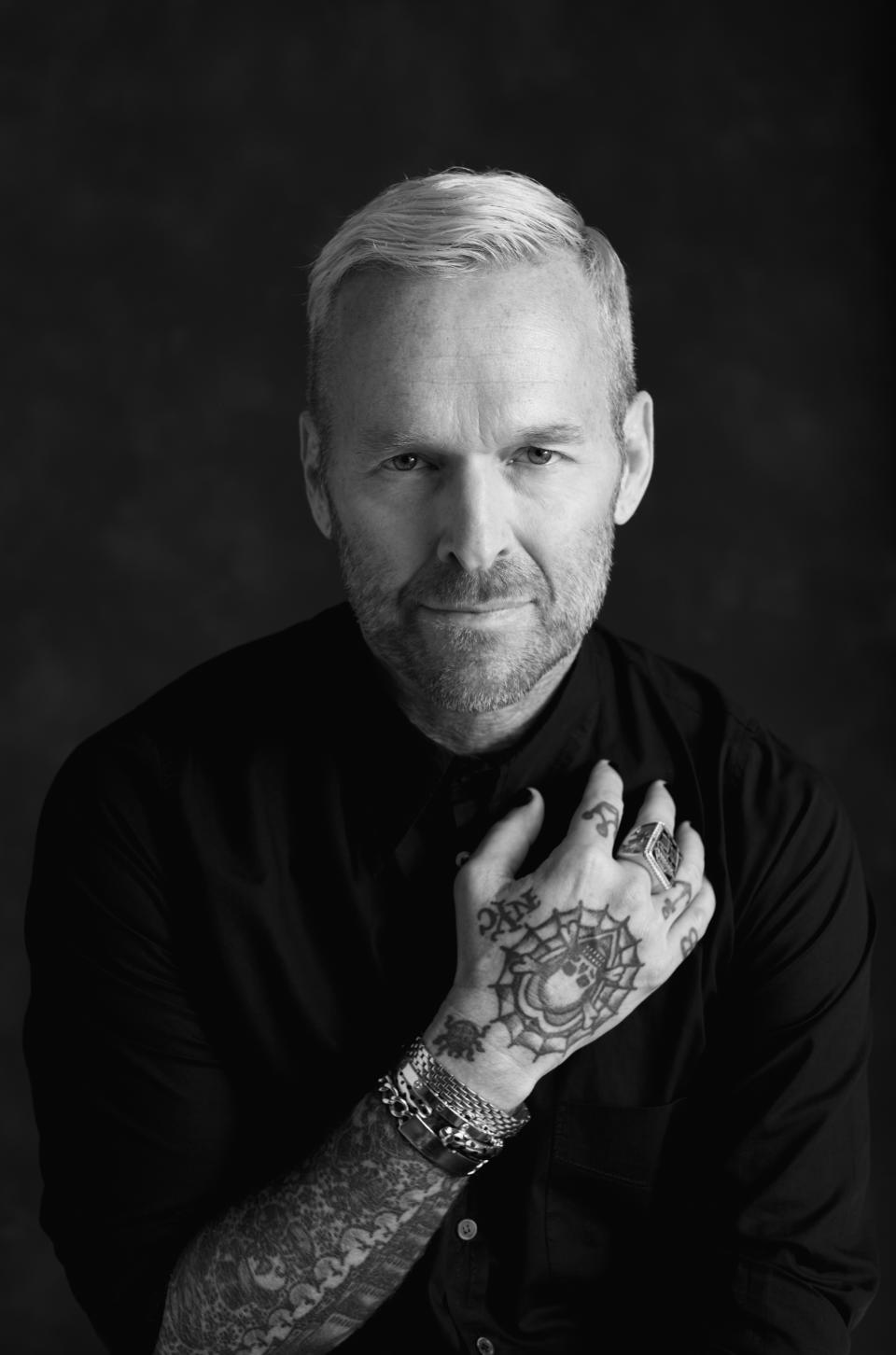 Harper's self-portrait is part of his Survivors Have Heart series. (Photo: Bob Harper/Survivors Have Heart)