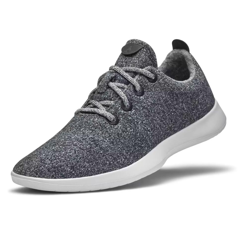 14) Men's Wool Runners