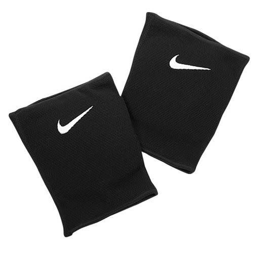 3) Nike Essentials Volleyball Knee Pads