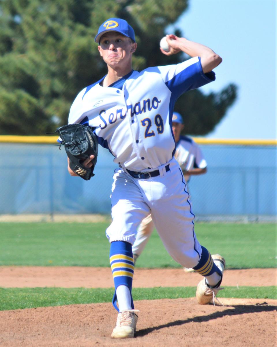 Serrano's Connor Abadie delivers a pitch against Apple Valley on Wednesday, April 13, 2022.