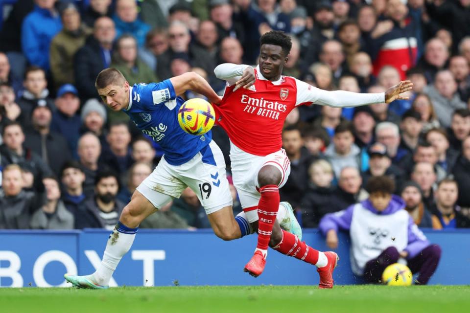 Arsenal face Everton at the Emirates Stadium  (Getty Images)