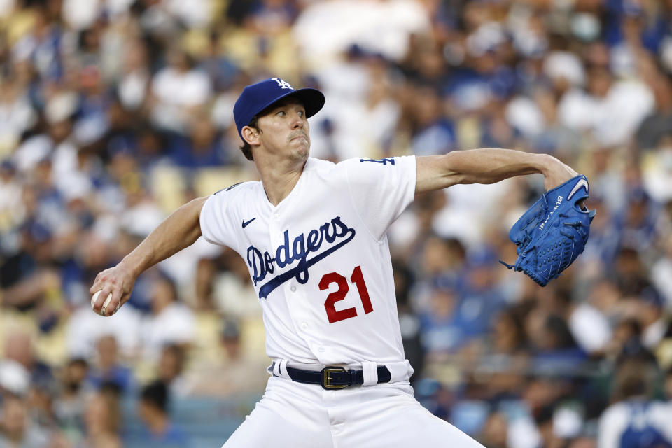 LOS ANGELES, CALIFORNIA - JUNE 29: Walker Buehler #21 of the Los Angeles Dodgers pitches against the San Francisco Giants during the first inning at Dodger Stadium on June 29, 2021 in Los Angeles, California. (Photo by Michael Owens/Getty Images)