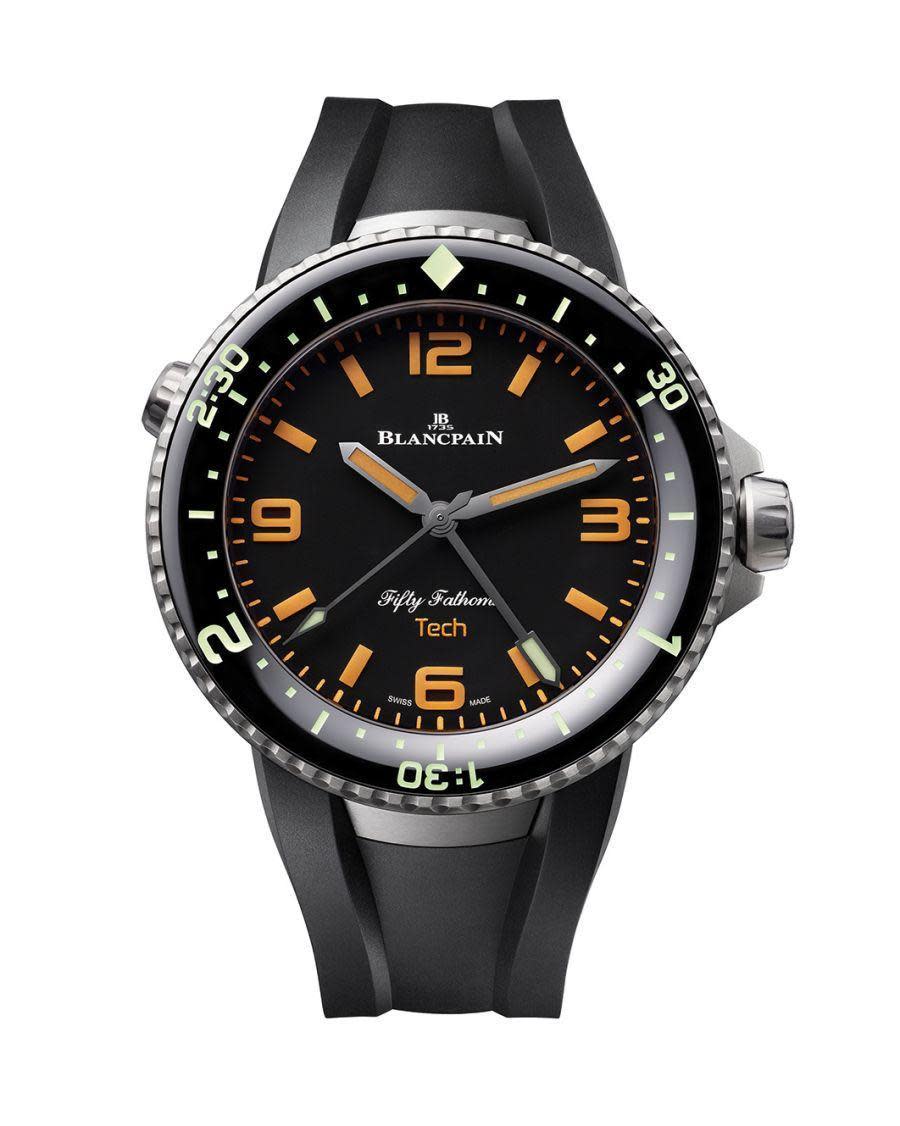 寶珀BLANCPAIN「五十噚」70週年紀念錶 Tech Gombessa 錶款，定價約NT$896,000。