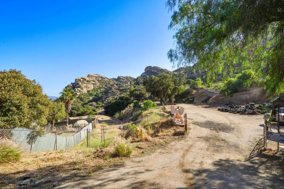 The listed spread spans 17 acres. Holly & Chris Luxury Homes Group, Coldwell, Banker Calabasas