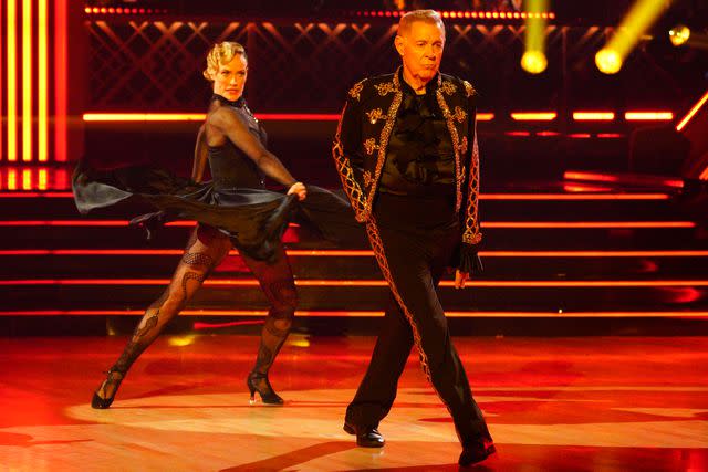 <p>Christopher Willard/Disney via Getty</p> Peta Murgatroyd and Barry Williams on 'Dancing With the Stars'