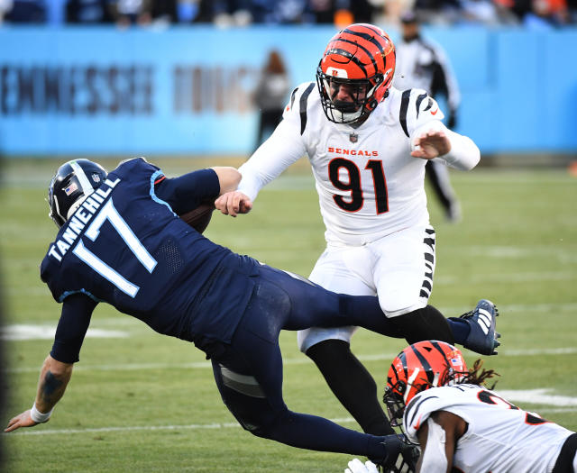 Bengals open as road favorites over Titans in Week 12