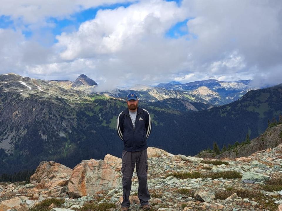 Paul Roos served for nine years in the Canadian Armed Forces starting in 2008, and his chronic pain began in 2012. He's raising awareness about chronic pain and how it impacts veterans.  (Submitted by Oliveah Numan - image credit)