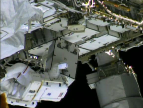 Spacewalking Astronauts Hunt for Space Station Ammonia Leak