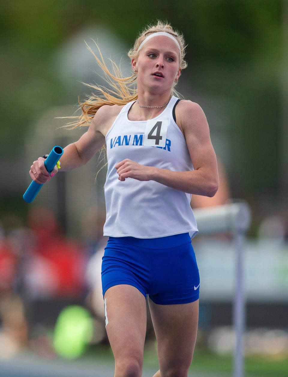 Van Meter's Clare Kelly competes in the 4x400 during the 2022 Iowa high school track and field state championships on May 20.