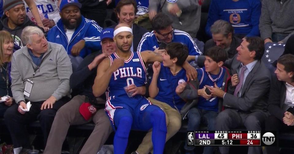 Jerryd Bayless made one young Sixers fan’s life. (AP)