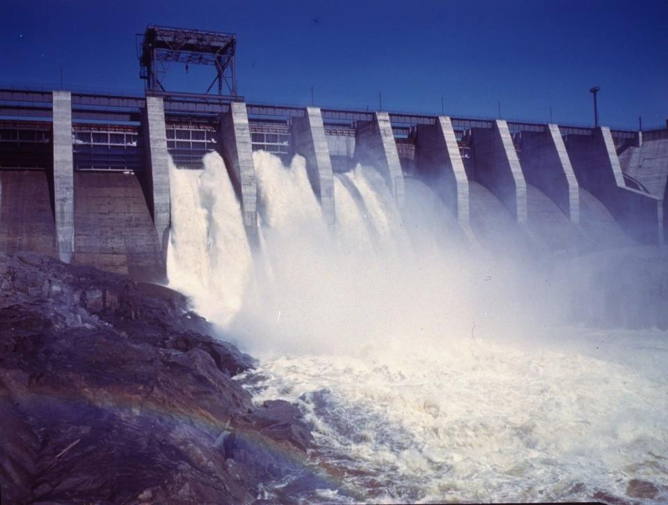 Good of Saguenay River water falling thr