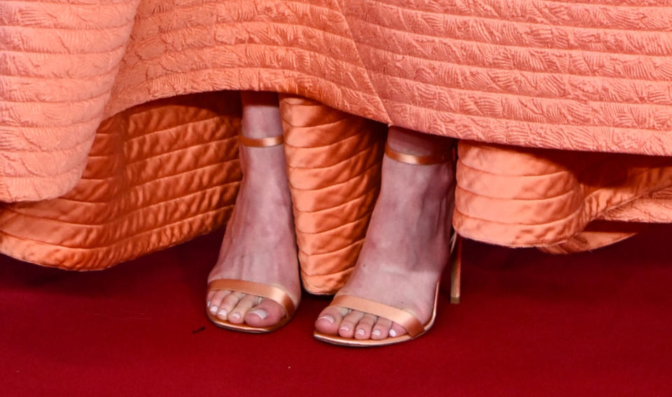 A closer look at Emma Stone's Louis Vuitton sandals at the 2024 BAFTA Awards. 