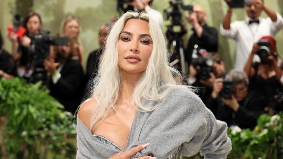 PHOTO: Kim Kardashian attends The 2024 Met Gala Celebrating 'Sleeping Beauties: Reawakening Fashion' at The Metropolitan Museum of Art on May 06, 2024 in New York City. (Dia Dipasupil/Getty Images)