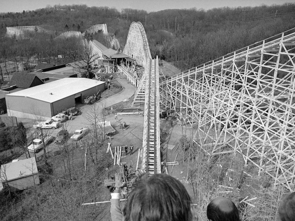 Vintage Amusement Park Photos AP00021