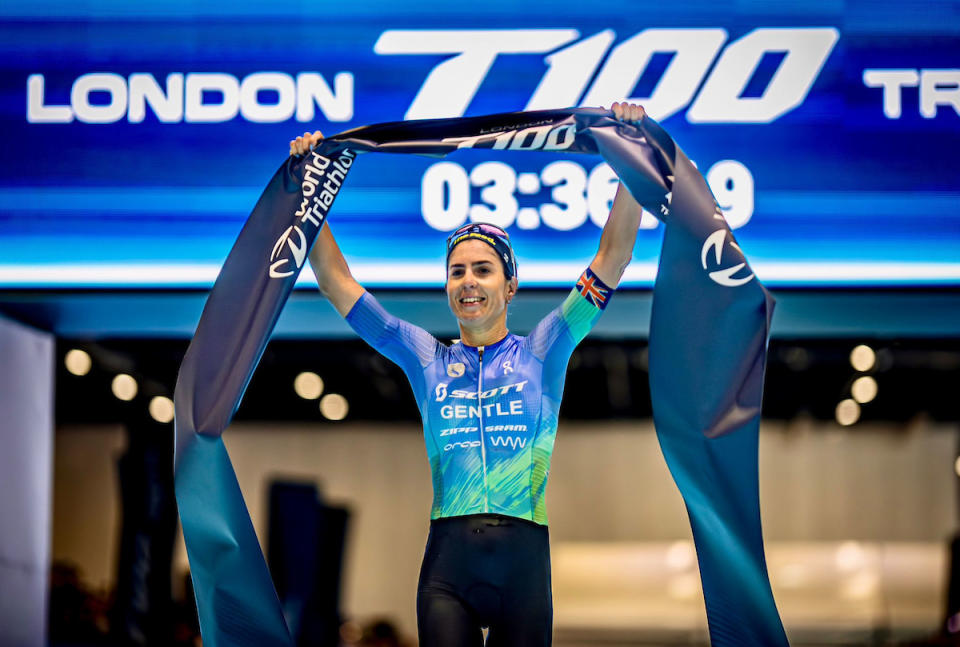 Ashleigh Gentle wins her second T100 Triathlon World Series race in