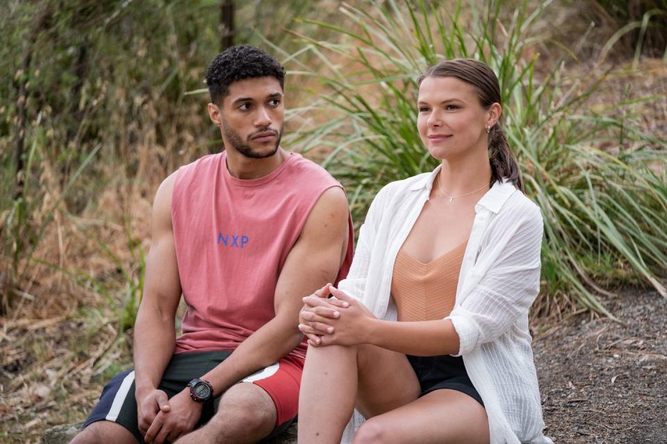 levi canning and freya wozniak in neighbours