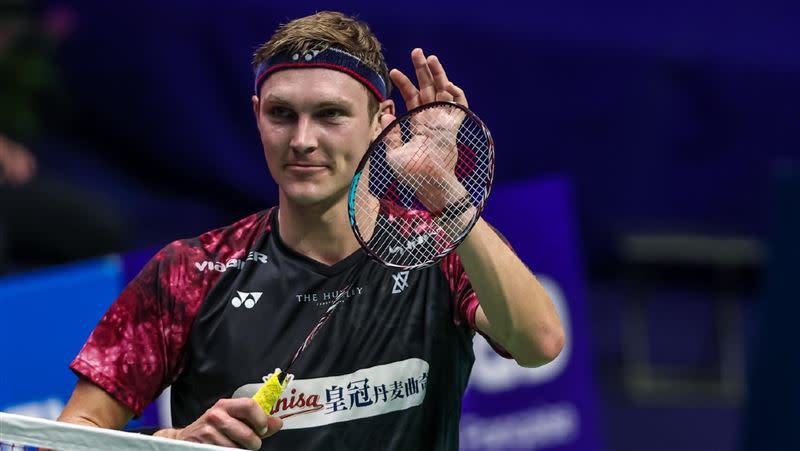 球王安賽龍（Viktor Axelsen）用40分鐘以直落二，在馬來西亞公開賽連霸成功。（圖／翻攝自BWF官方微博）