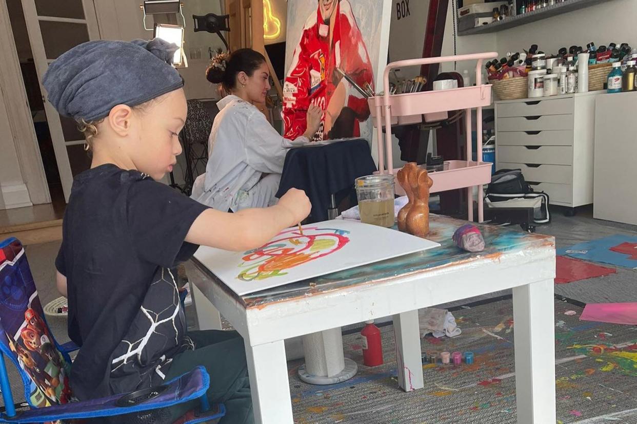 Drake's son adonis paints with his mommy, Sophie Brussaux https://www.instagram.com/p/CdgLyFCLtz5/