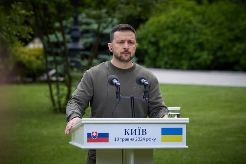 Ukrainian President Volodymyr Zelensky speaks during a joint press conference with Slovak President Zuzana Caputova at the Mariinsky Palace in Kiev. Ukraine Presidency/Ukrainian Pre/Planet Pix via ZUMA Press Wire/dpa