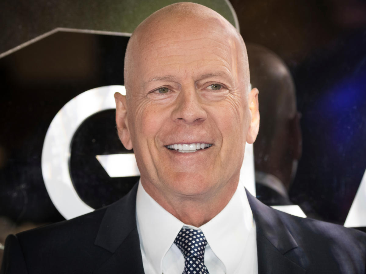 Bruce Willis’ Recent Co-Workers Knew Something Was Wrong: ‘He Just ...