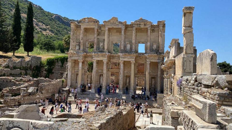 Ruinas de la biblioteca de Celso, en Efeso.