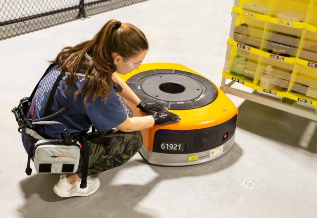 Robot Punctures Can Of Bear Repellent At  Warehouse