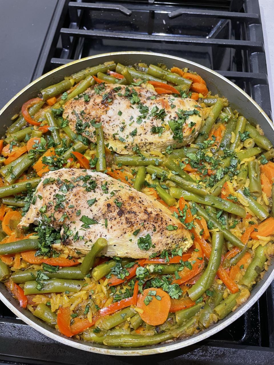 curry chicken, rice, & vegetables