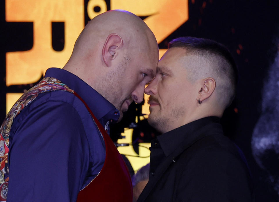 Boxing - Tyson Fury v Oleksandr Usyk - Press Conference - HERE at Outernet, London, Britain - November 16, 2023  Oleksandr Usyk and Tyson Fury face off during the press conference Action Images via Reuters/Andrew Couldridge