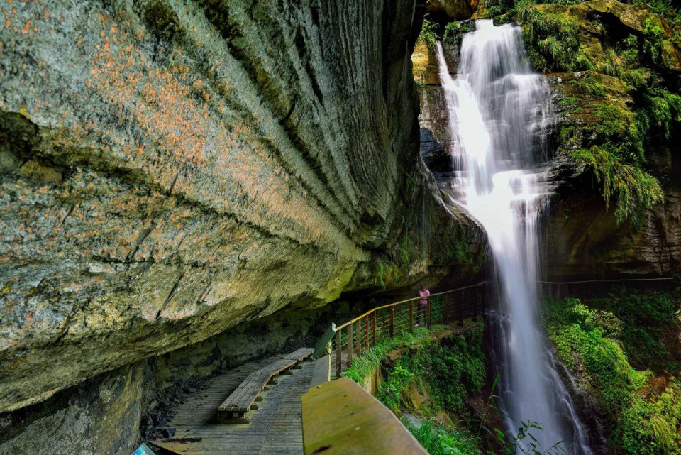 嘉義縣梅山鄉瑞峰村竹坑溪步道／嘉義縣府提供