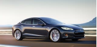 2014 Tesla Model S 'P85D' all-wheel-drive model