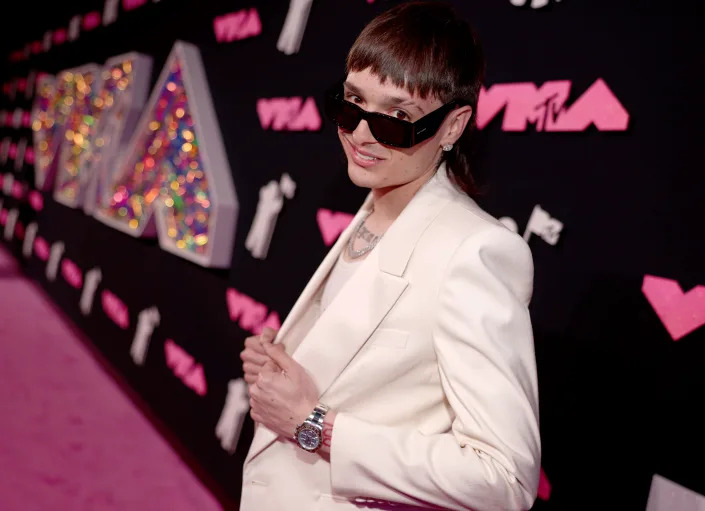 Peso Pluma en los MTV Video Music Awards. (Photo by Christopher Polk/Variety via Getty Images)