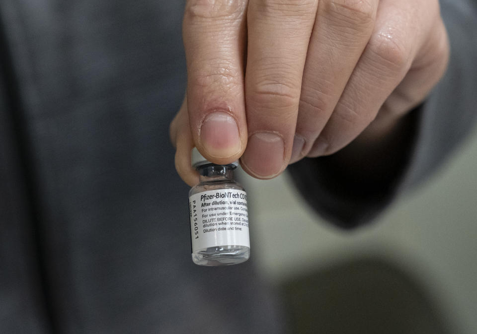 NEW YORK, UNITED STATES - 2021/02/13: View of the Pfizer covid vaccine vial used at community-based pop-up covid vaccination site in Chinatown at Confucius Plaza Community Center. Pop-up site was managed by NorthWell Health System personnel and activated on order by Governor Andrew Cuomo. (Photo by Lev Radin/Pacific Press/LightRocket via Getty Images)