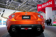 The spiritual successor to the Toyota Corolla/Sprinto Trueno with the chassis code AE86, the Toyota 86 is a lightweight RWD sports car created in conjunction with Subaru. With a curb weight under 2700 lbs and a center of gravity lower than the Ferrari 458 Italia, the Toyota 86 aims to be a consummate driver’s car.