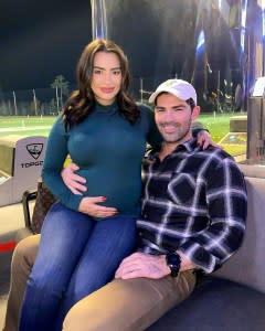 Pregnant 'Floribama Shore' Star Nilsa Prowant Engaged to Gus Gazda: I'm 'On Cloud Nine'